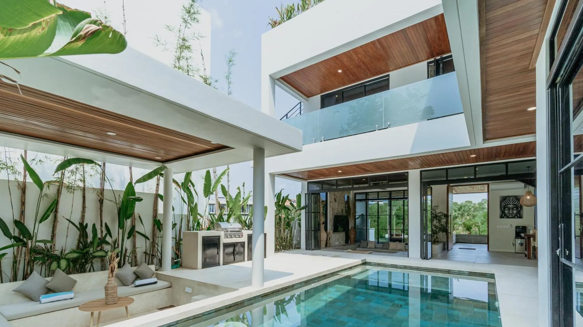 Luxury Ocean Dream Villa contacts